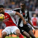 Arsenal vs Newcastle: Vé C1 căng như dây đàn