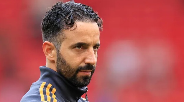 Soi trận Grimsby Town vs Man Utd: Sóng gió bủa vây Amorim