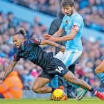 Soi trận Huddersfield vs Man City: Xoay tua vẫn chênh lệch
