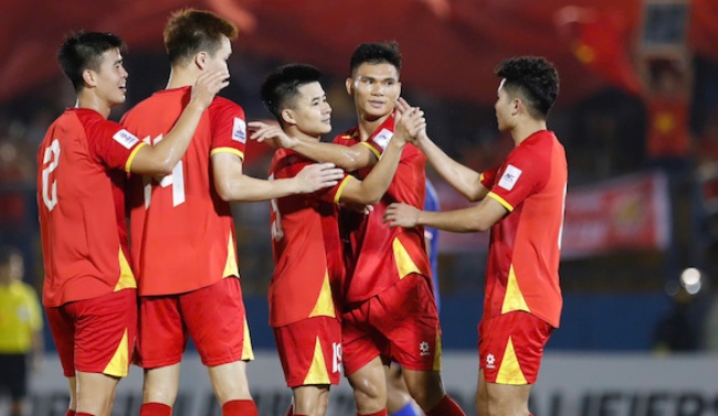 Soi trận Nepal vs Việt Nam: Chỉnh lại hàng thủ và thước ngắm