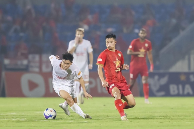 Soi trận Thể Công vs Hà Tĩnh: Phá thế cân bằng