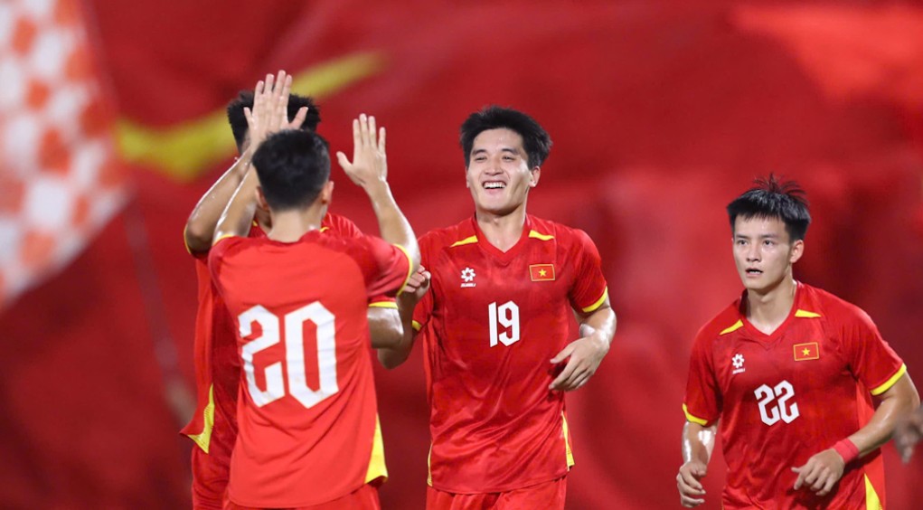 Soi trận U22 Trung Quốc vs U22 Việt Nam: Khởi động giải Tứ hùng