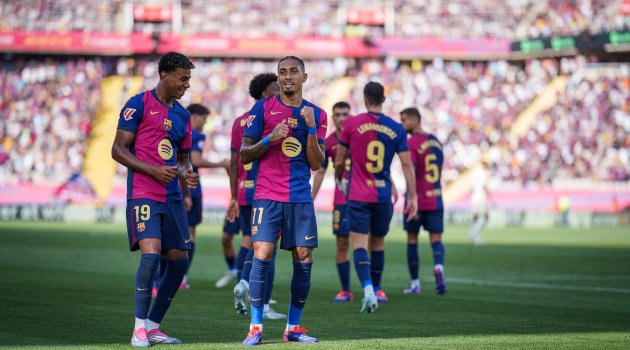 Valladolid vs Barcelona: 3 điểm bắt buộc trước thềm El Clasico