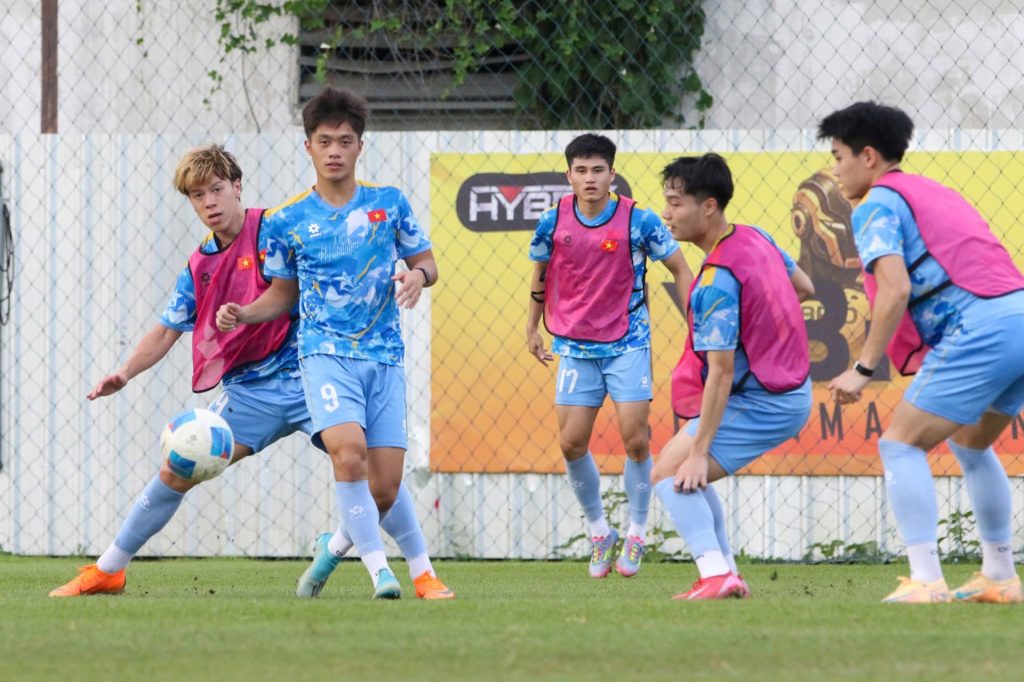 Lịch thi đấu và trực tiếp bán kết môn bóng đá SEA Games 33 hôm nay (ngày 15/12): U22 Việt Nam chạm trán U22 Philippines
