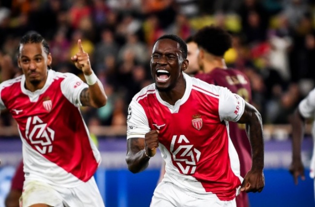 Soi trận Auxerre vs Monaco: Bài toán nhân sự; Balogun lãnh xướng hàng công