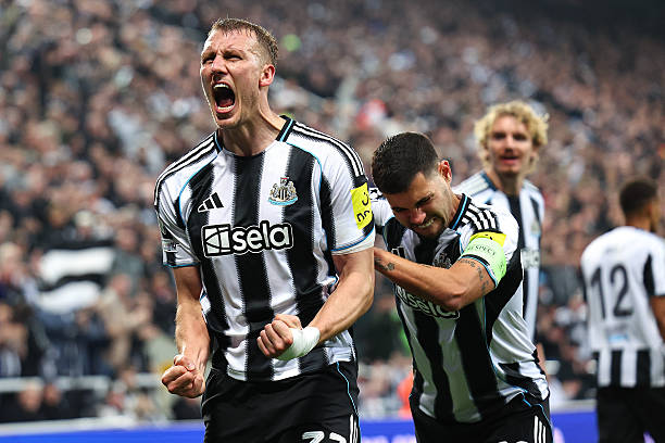 Soi trận Newcastle vs Tottenham: Phong độ đối lập