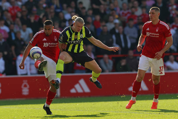 Soi trận Nottingham vs Man City: Đánh chiếm ngôi đầu