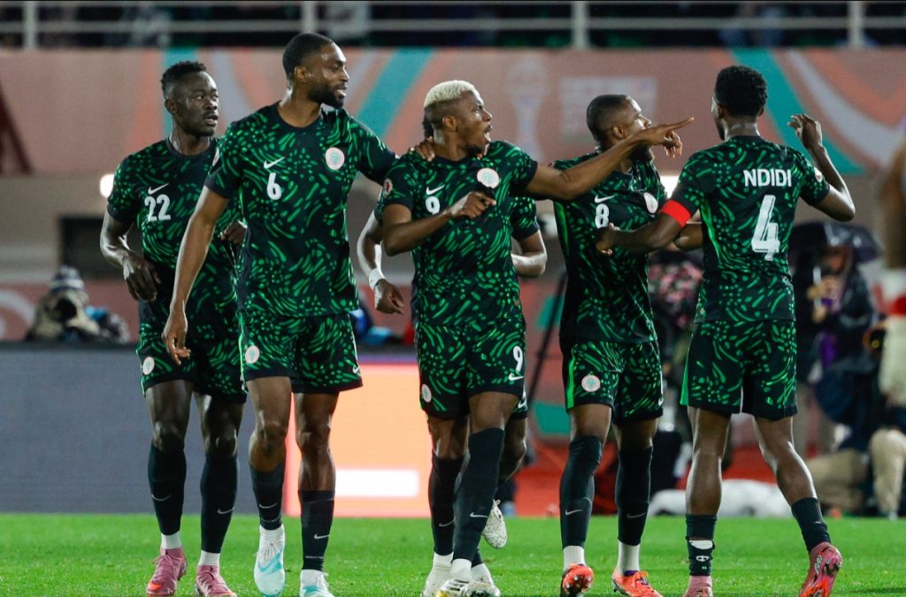 Soi trận Uganda vs Nigeria: “Đại bàng” dạo chơi”