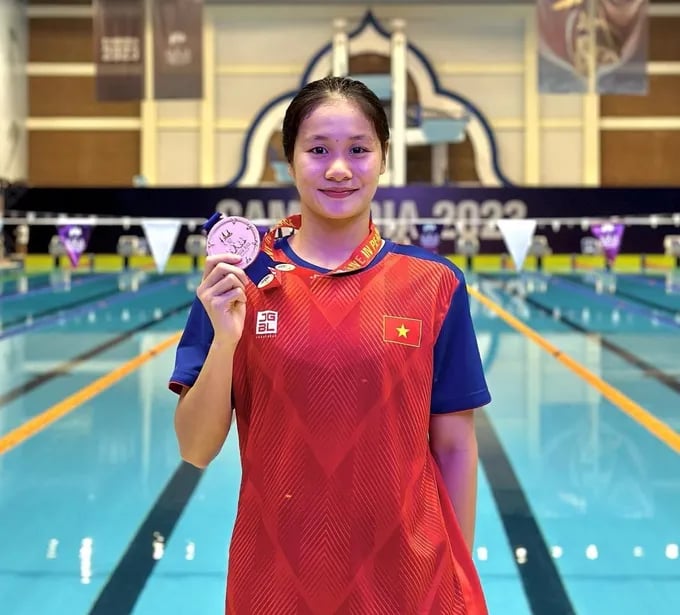 VĐV Võ Thị Mỹ Tiên bơi lội là ai mà có thể phá vỡ kỷ lục của Nguyễn Thị Ánh Viên khi mới 14 tuổi?