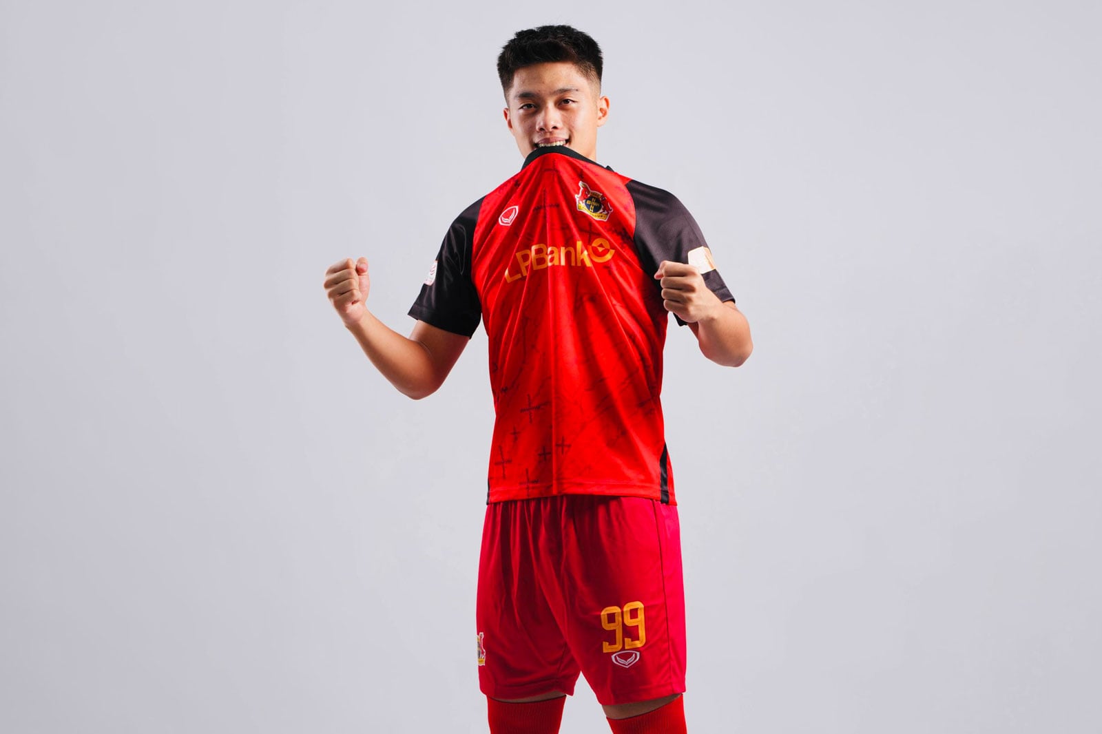 “Vua giải trẻ” của U22 Việt Nam: Từng khoác áo HAGL, “no nê” danh hiệu ở tuổi 22