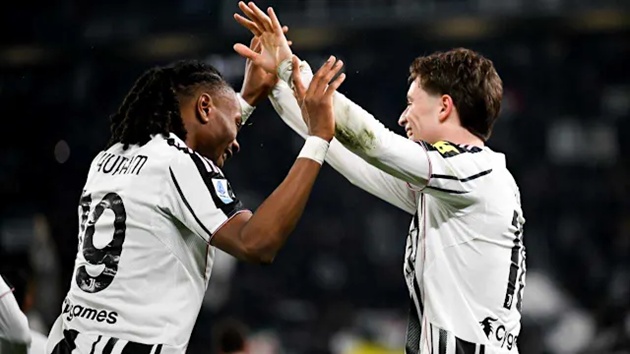 Soi trận Parma vs Juventus: Lão bà quyết thắng để vào top 4